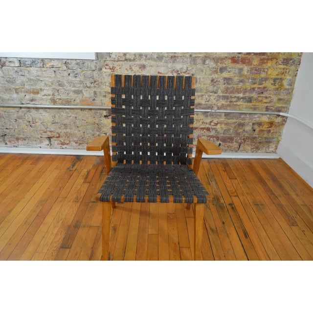 Mid-Century Modern Early Mid Century Chair in the Style of Jens Risom & Mel Smilow For Sale - Image 3 of 6