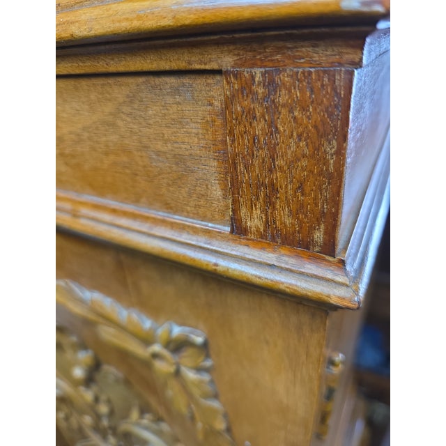 Italian Rococo Revival Carved Cabinet-on-Stand With Antiqued Gilt and Polychrome Decoration, Mid-20th Century For Sale - Image 18 of 18