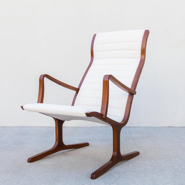Restored 1960s Japanese Mid Century Modern "Heron" Lounge Chair by Tendo Mokko For Sale - Image 9 of 14