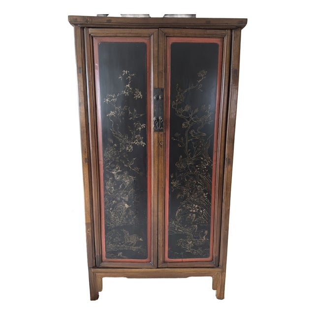 1900-1909 Chinese Wardrobe For Sale