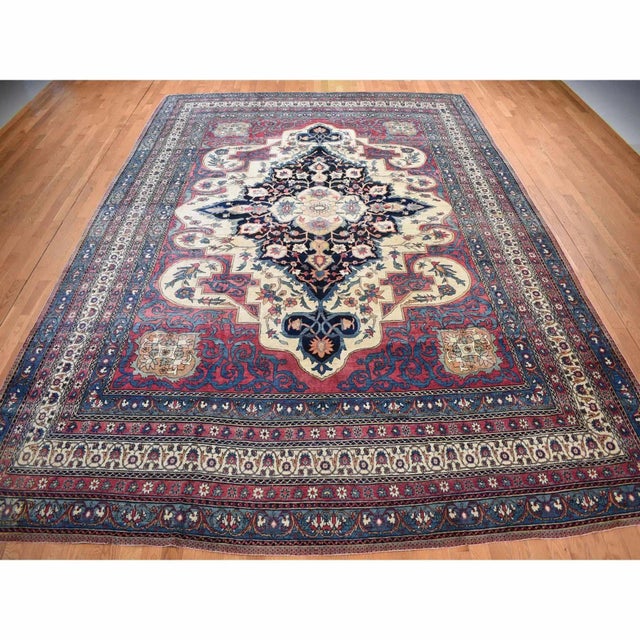 1900 11'1"x15'4" Red Antique Lavar Kerman Medallion Wool Hand Knotted Oriental Rug For Sale - Image 4 of 11