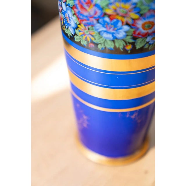 Vaso in vetro blu decorazioni fatte a mano in oro