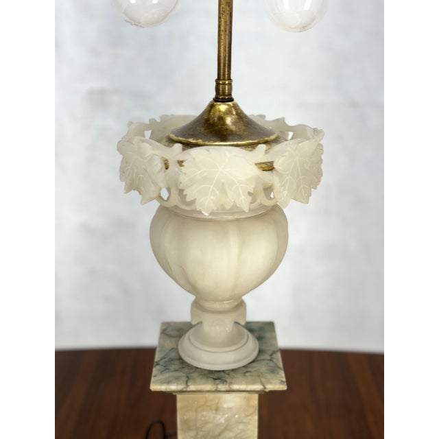 Carved Alabaster Grapes Leaf Motive Urn Shape Square Mable Base Table Lamp MINT!