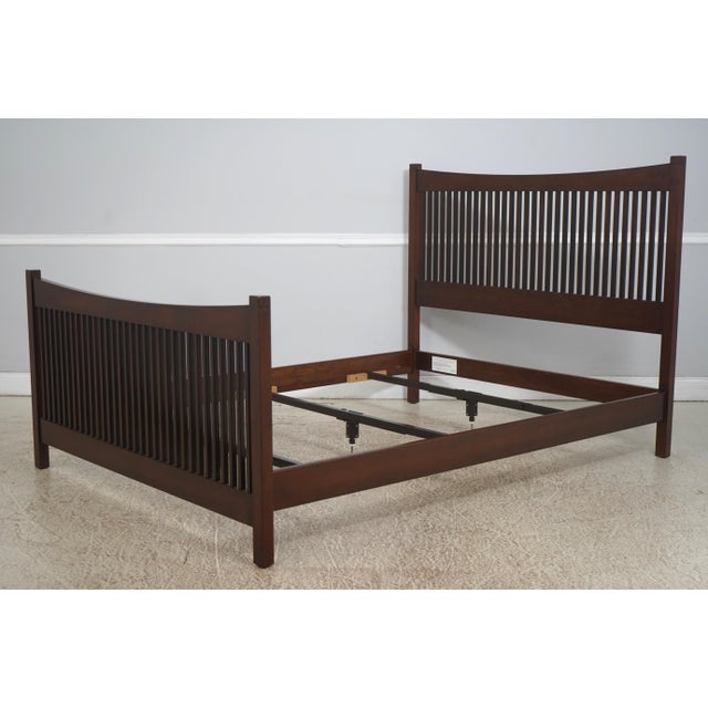 Age: c2011 Details: Metropolitan Collection High Quality Construction Arts & Crafts Style Offered @ Fraction of Original...