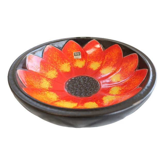 Brown Space Age Shell Fruit Bowl in Fat Lava from Bay Keramik, 1970s For Sale - Image 8 of 8