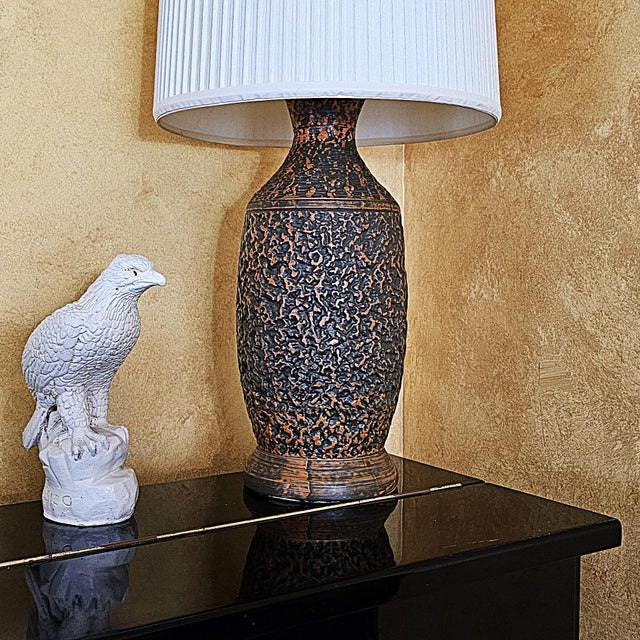 1970s Brutalist Pottery Table Lamp – Mediterranean Textured Ceramic, 29.5” For Sale - Image 16 of 18