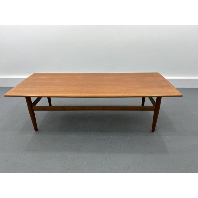 Danish Coffee Table in Teak, 1970s, in Very Good conditions. Designed 1970 to 1979