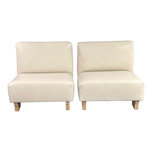Set of 2 Maiden Home Modern White Armless Lounge Chairs With Wooden Legs For Sale