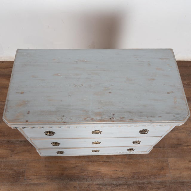 Gustavian (Swedish) 19th Century Blue Gustavian Pine Chest of Three Drawers For Sale - Image 3 of 10