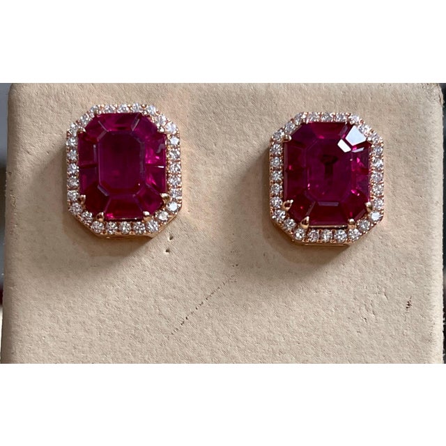 Gemstone 12 Carat Natural Burma Ruby and Diamond Earring in 18 Karat Yellow Gold For Sale - Image 7 of 18