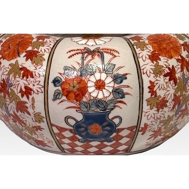 Fukagawa Antique Meiji Japanese Fukagawa (Scented Orchid Co.) Imari Rare Lobed Pumpkin Form Ginger Jar With Flowers and Maple Leaves, Signed For Sale - Image 4 of 7