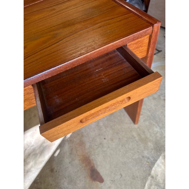Mid-Century Danish Modern Teak Writing Desk With Lift-Top Storage For Sale - Image 11 of 12