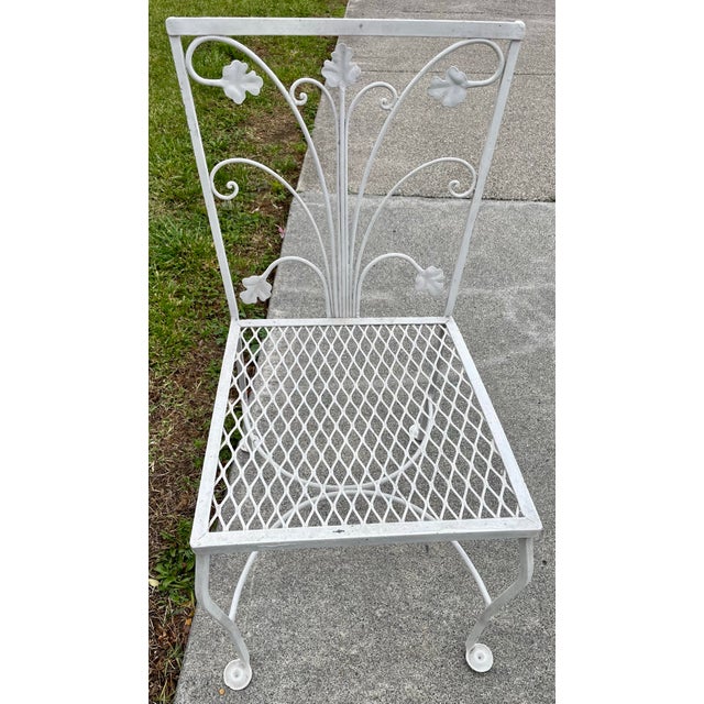 White Mid 20th Century Grape Leaf & Vine Wrought Iron Outdoor Patio Table W/Glass Top & 6 Mesh Seat Chairs For Sale - Image 8 of 12