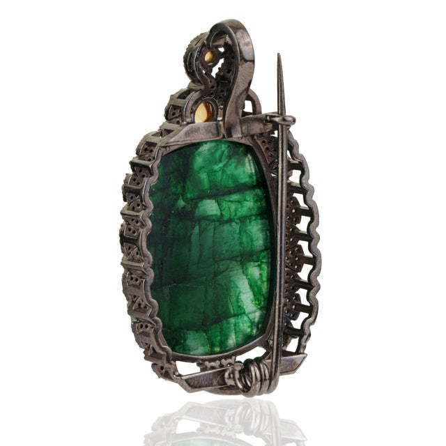 Metal Handcrafted Vintage 20.85 Ct Aventurine Brooch Pendant With Diamond Accents For Sale - Image 7 of 12