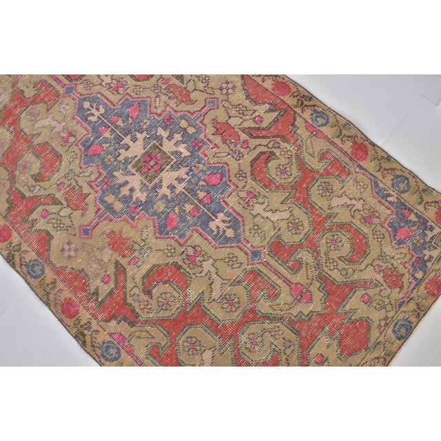 Boheşan Vintage Kurdish Carpet For Sale In Phoenix - Image 6 of 11