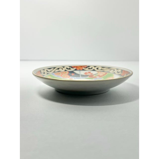 1980s Vintage Porcelain Japanese Imari Arita Flower Demitasse Espresso 8 Cups Saucers - 16 pcs For Sale - Image 10 of 12