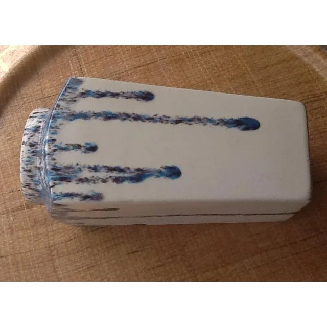 Violet Blue & White Decorative Drip Vase For Sale - Image 4 of 8