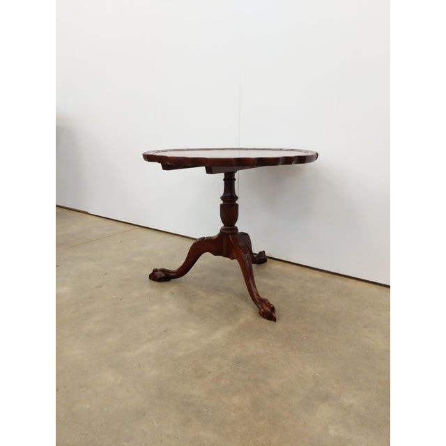 Victorian Antique Tilt Top "Pie Crust" Side Table For Sale - Image 3 of 8
