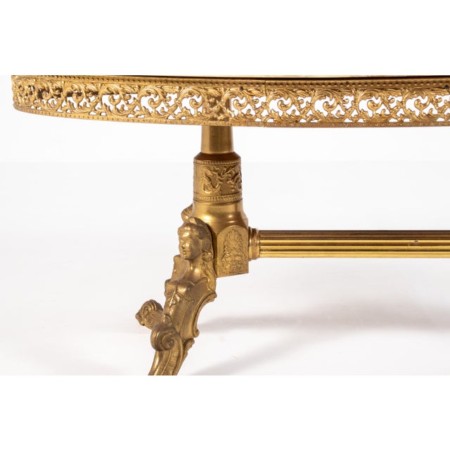 Vintage Hollywood Regency Oval Onyx Coffee Table with Gilt Brass Base, France, 1960s For Sale - Image 14 of 16