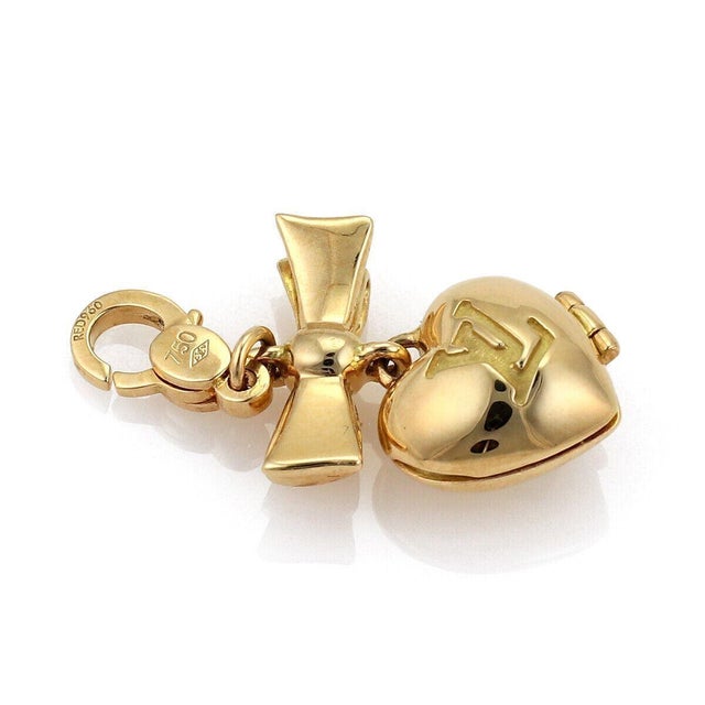 Louis Vuitton Mid 20th Century Louis Vuitton Heart & Bow Locket 18k Yellow Gold Charm Pendant For Sale - Image 4 of 6