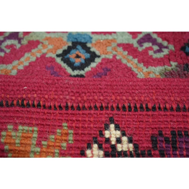 Vintage European Rug 6'6'' x 9'8'' For Sale In New York - Image 6 of 9