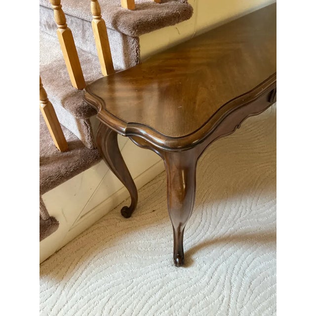 French Provincial Vintage Drexel Heritage French Provincial Sofa Table / Console Table With Herringbone Parquet Top & Cabriole Legs For Sale - Image 3 of 7