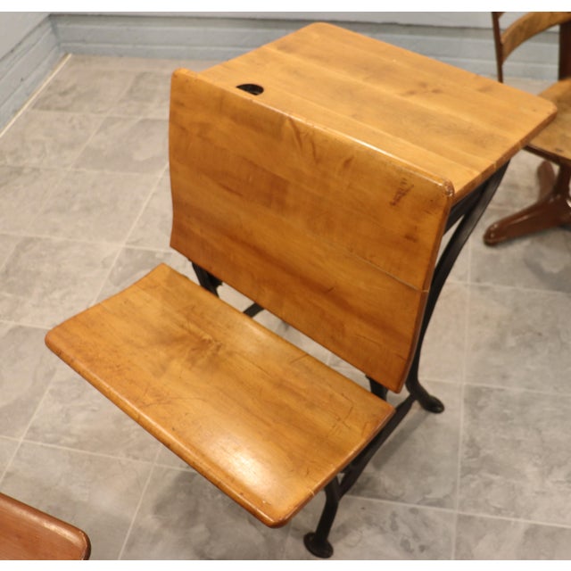 Set of Three Antique American School Desks by Buffalo Metal Company & American Seating Company, Circa 1895–1935 For Sale - Image 14 of 18