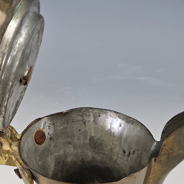 19th Century Middle Eastern Arabic Dallah Coffee Pot in Chased Brass, 11" For Sale - Image 9 of 15