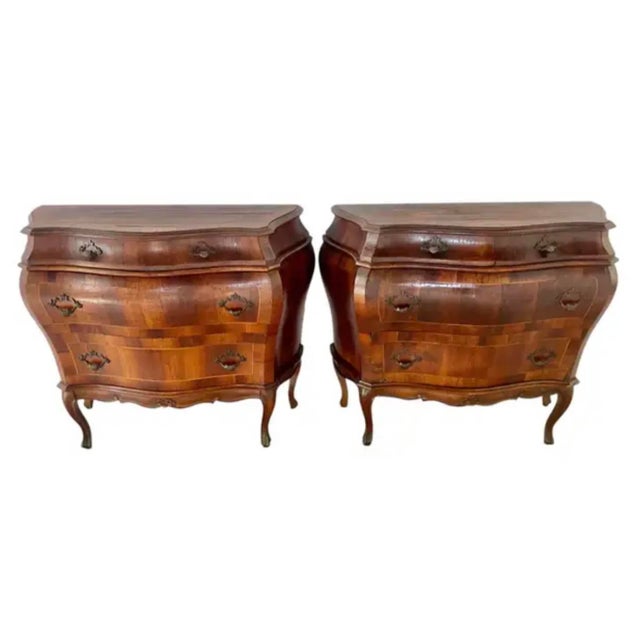 Italian Italian Inlaid Walnut Bombé Commodes, Baroque Style, Mid-20th Century For Sale - Image 3 of 18