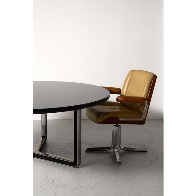Tecno Black Round Tecno Table, 1970 For Sale - Image 4 of 9