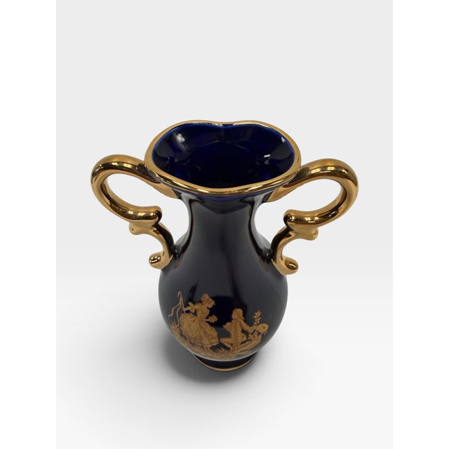 French Limoges Castel Cobalt Porcelain Miniature Amphora Vase – Fragonard Scene For Sale In West Palm - Image 6 of 7