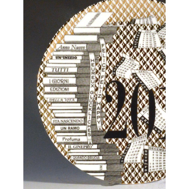 Barnaba Fornasetti Fornasetti Porcelain Calendar Plate 2016. Number 172 of 700 Made; With Original Box For Sale - Image 4 of 5