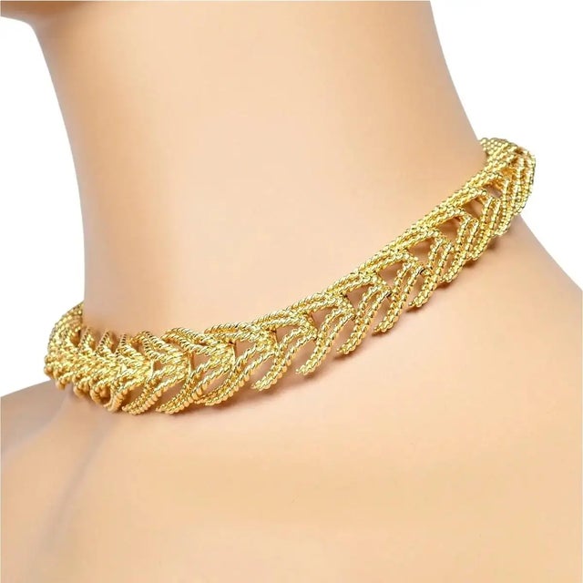 1990s Tiffany & Co. France Georges Lenfant Yellow Gold Rope Necklace For Sale In Philadelphia - Image 6 of 12