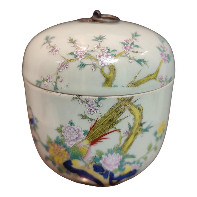 Chinese Ceramic Pot Qing Dynasty Tongzhi Marked Famille Rose Porcelain Tea Jar Hand Painted Flowers and Birds Pattern For Sale