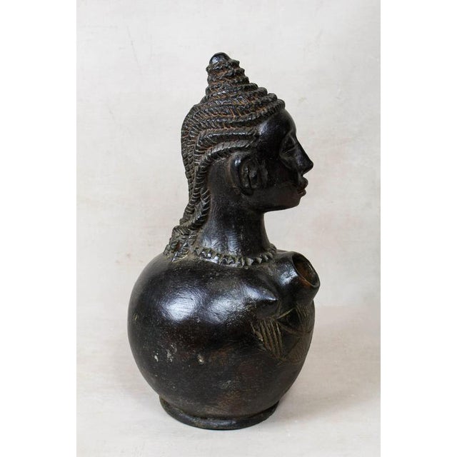 Mangbetu Bust Vase For Sale - Image 4 of 5