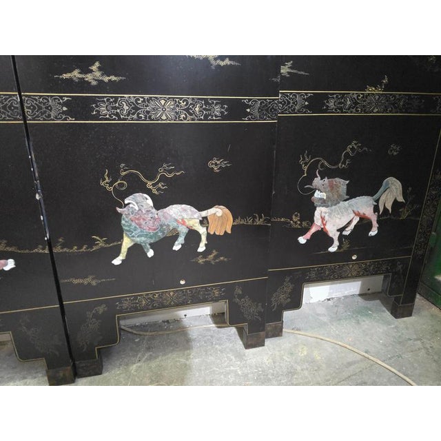 Black Chinese Folding Screen with Carved Hardstone Animals, 1920 For Sale - Image 8 of 17