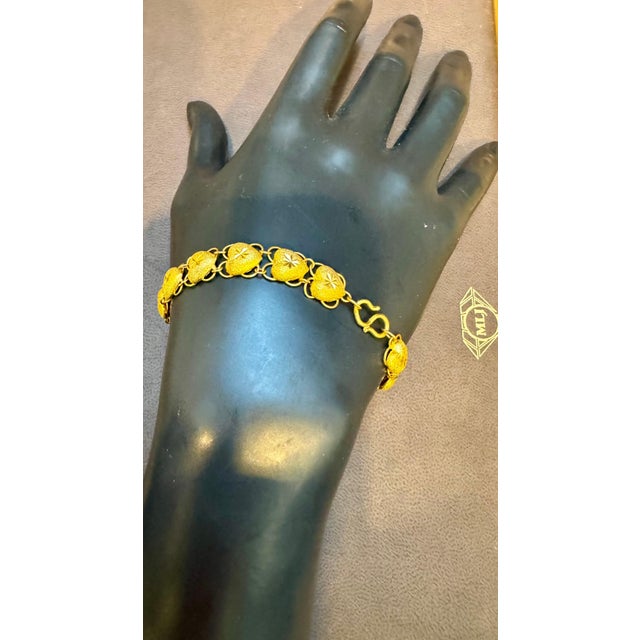 Contemporary Heart Link 24 Karat Pure Yellow Gold Solid Bracelet, 16.5 Gm, 6.8 INCH For Sale - Image 3 of 18