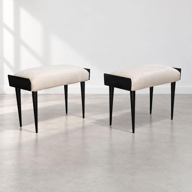 Mid-Century Modern Italian Ebanized Wood Velvet Stools by Ico & Luisa Parisi, Set of 2 For Sale - Image 5 of 10