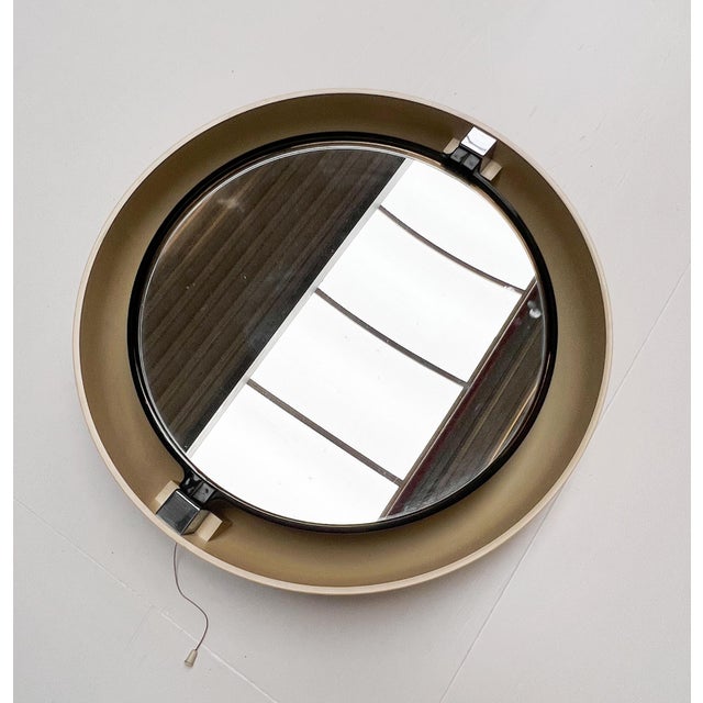 Cream Round Illuminated A41 Design Mirror by Allibert, 1970s For Sale - Image 8 of 13