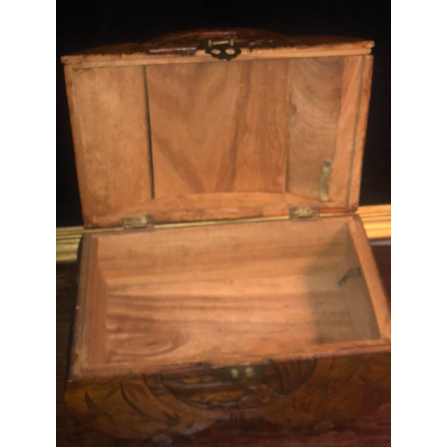 Mid-Century Hand-Carved Camphor Wood Scalloped Chest With Brass Latch For Sale - Image 11 of 18