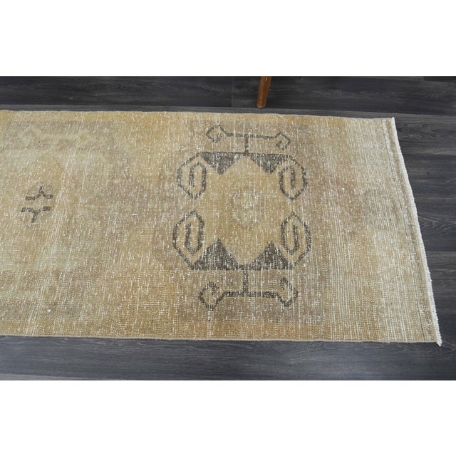 Textile 1970s Vintage Handmade Wool Cotton Turkish Beige Area Rug For Sale - Image 7 of 11