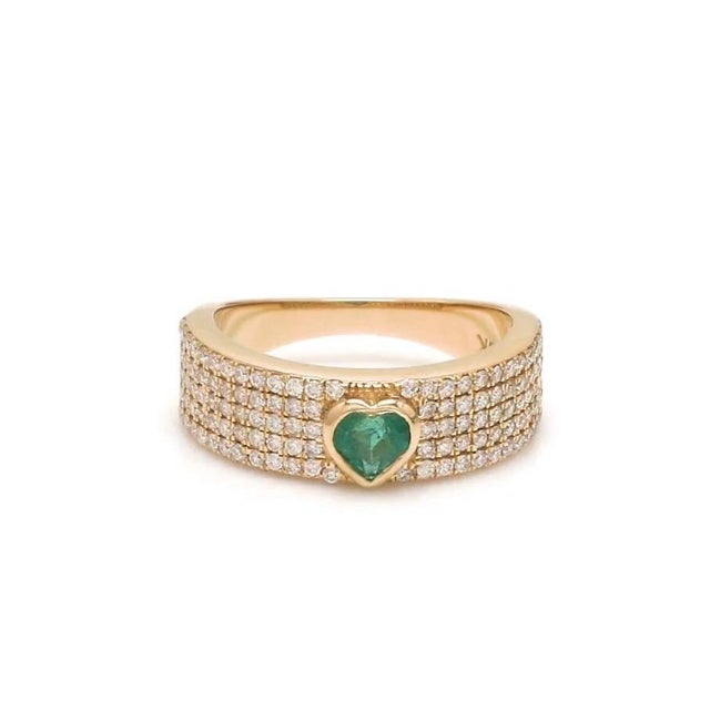 Natural 0.23 cts Zambian emerald & 0.49 cts diamond heart ring 18k gold For Sale - Image 14 of 18