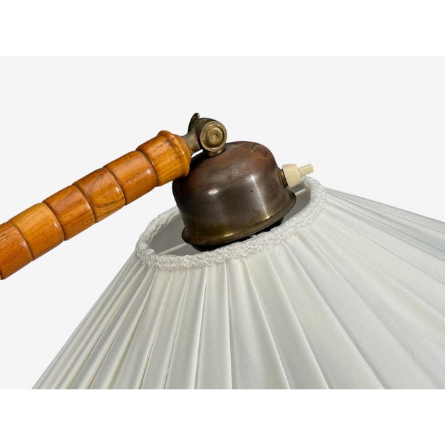 Swedish Modern, Floor Lamp With Shelf, Birch, Brass, Sweden, 1930s For Sale In New York - Image 6 of 10