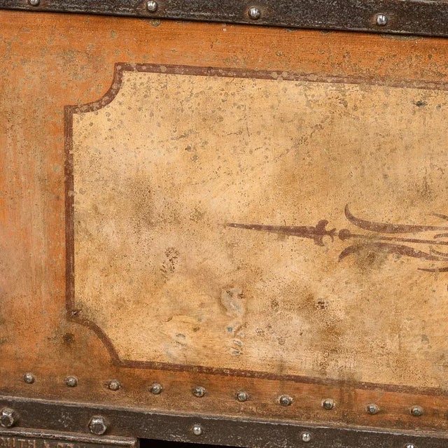 Beige 19th Century Victorian Freight Carriage with Oak Top, 1880s For Sale - Image 8 of 18