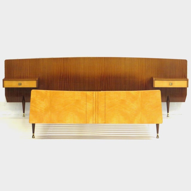 Mid-Century Double Bed with Floating Nightstands in Teak and Maple, 1960s For Sale - Image 4 of 10