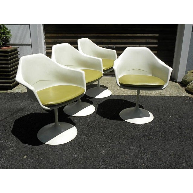 Vintage Mid Century Modern Tulip Chairs Set of 4 Chairish