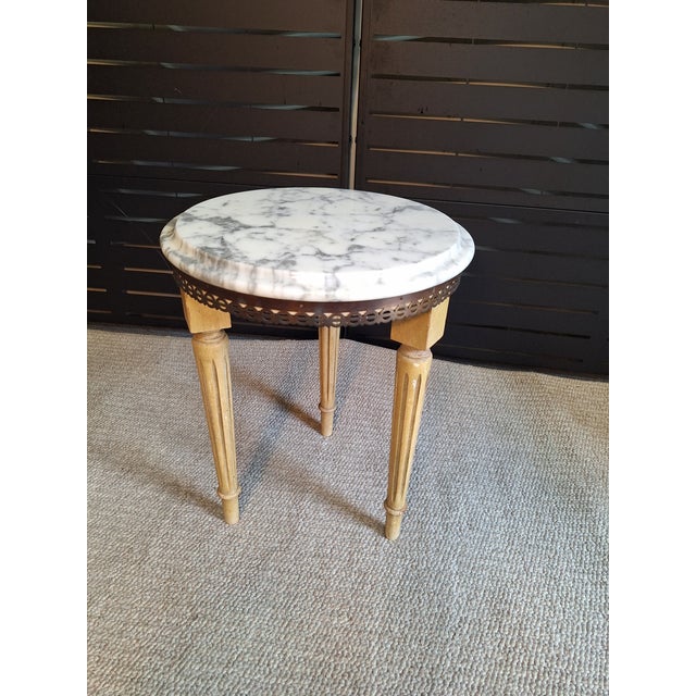 Hollywood Regency 1950s Marble Top Side Table For Sale - Image 3 of 7