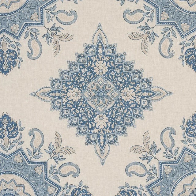 This stunning large-scale medallion evokes timeless motifs from India and Turkey for a chic, global vibe. Keep the borders...