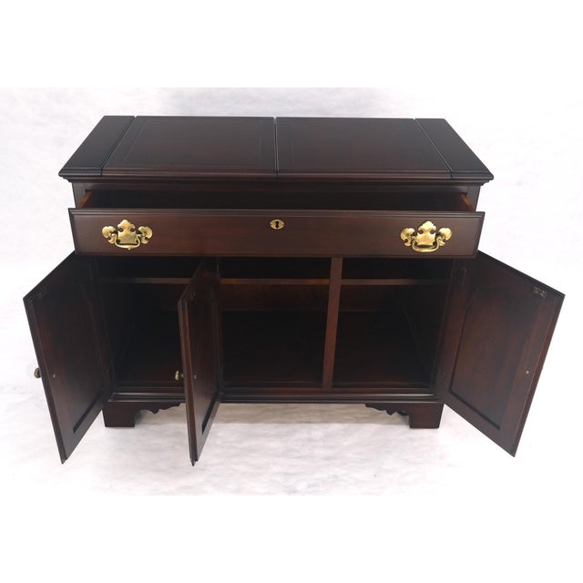 Chippendale Flip Top Serving Bar cabinet Solid Cherry Bracket Feet MINT For Sale - Image 3 of 18