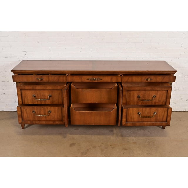 1960s French Regency Louis XVI Carved Walnut Long Dresser or Credenza by Metz, 1960s For Sale - Image 5 of 16